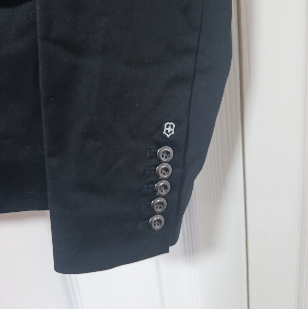 Victorinox Women's Gevena Blazer - Picture 3 of 9